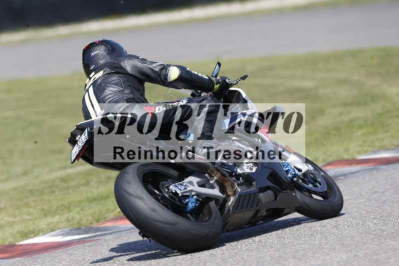 /44 09.08.2025 Plüss Moto Sport ADR/Freies Fahren/48